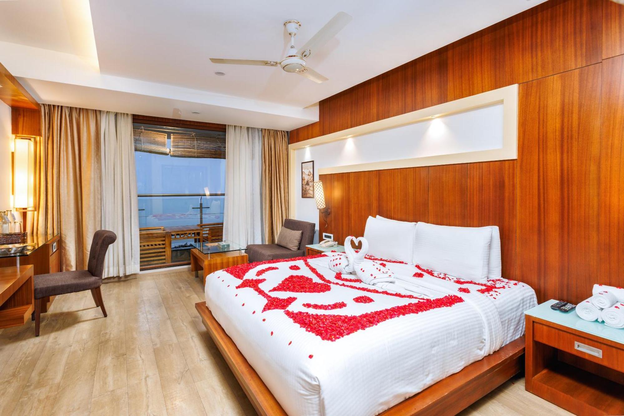 Amber Dale Luxury Hotel & Spa, Munnar Exterior foto