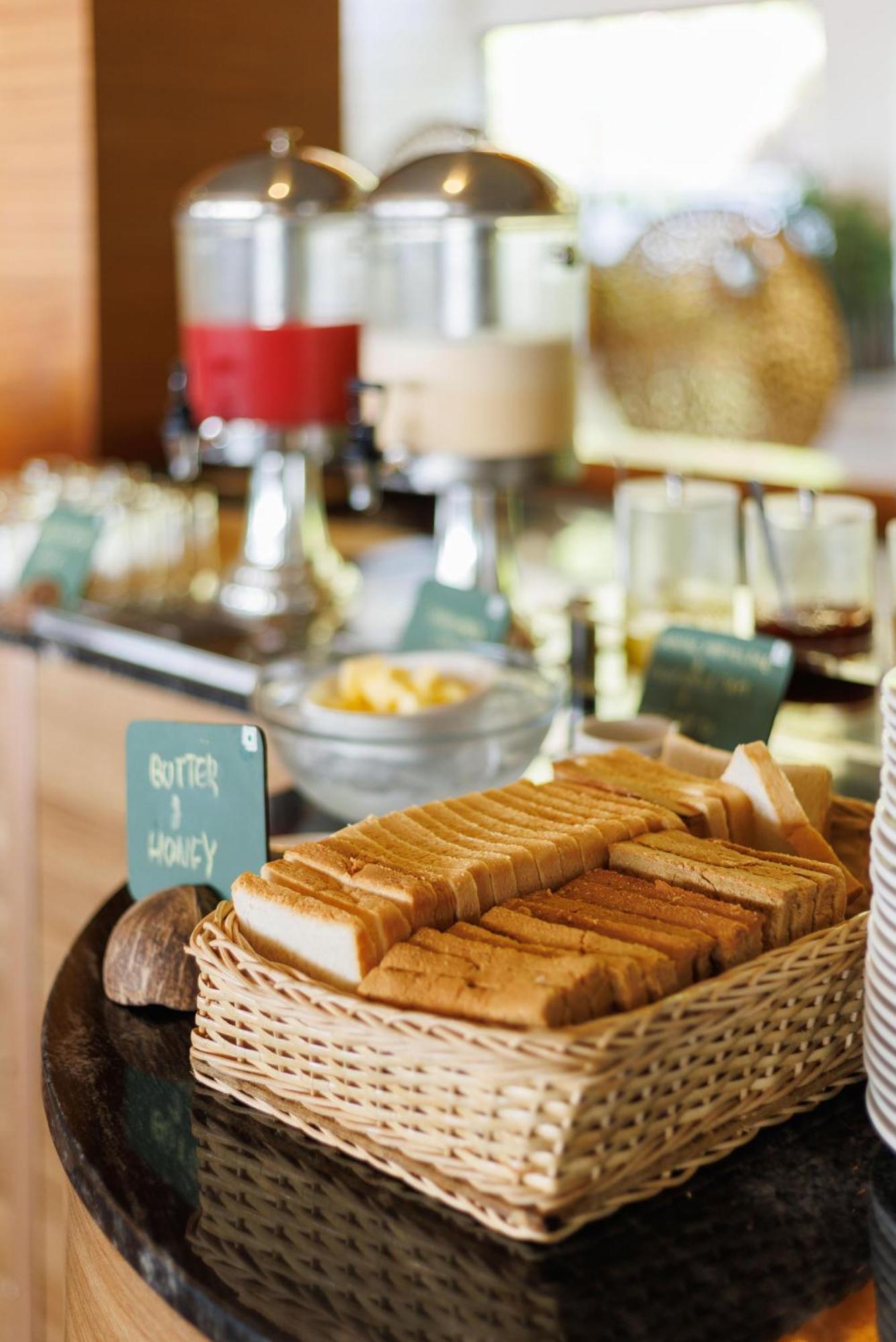 Amber Dale Luxury Hotel & Spa, Munnar Exterior foto